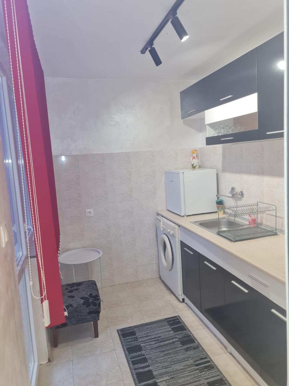 Day And Night Apartment Veliko Tarnovo Ngoại thất bức ảnh