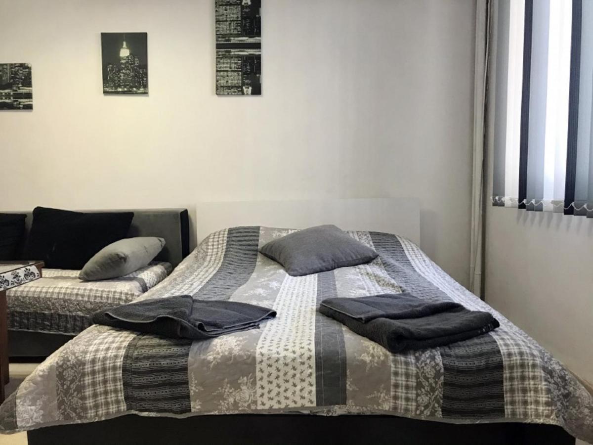 Day And Night Apartment Veliko Tarnovo Ngoại thất bức ảnh
